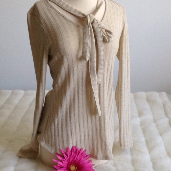 No Comment Sweaters - 🔴3 for $25 Cream/Ivory sweater top M new